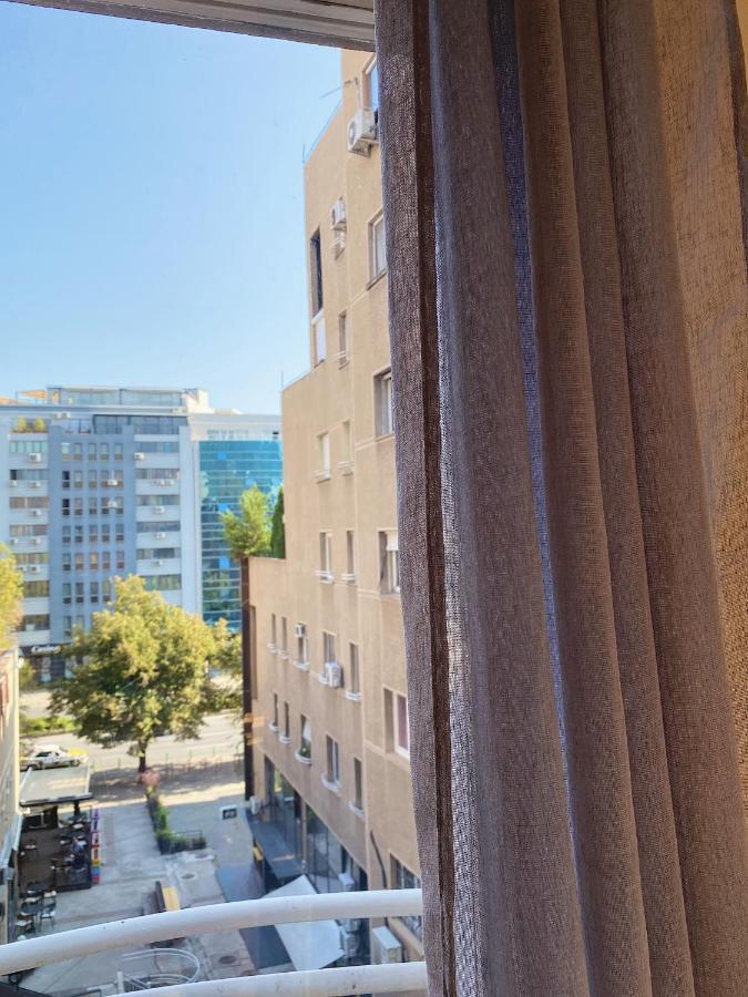 M&C Central Apartment Скопье Экстерьер фото
