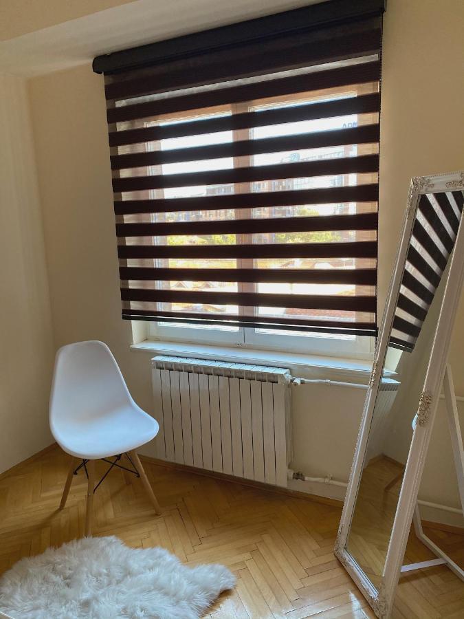 M&C Central Apartment Скопье Экстерьер фото