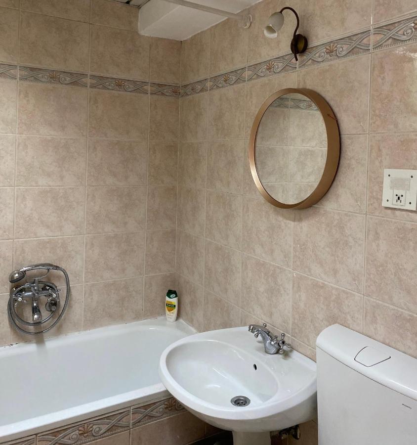 M&C Central Apartment Скопье Экстерьер фото